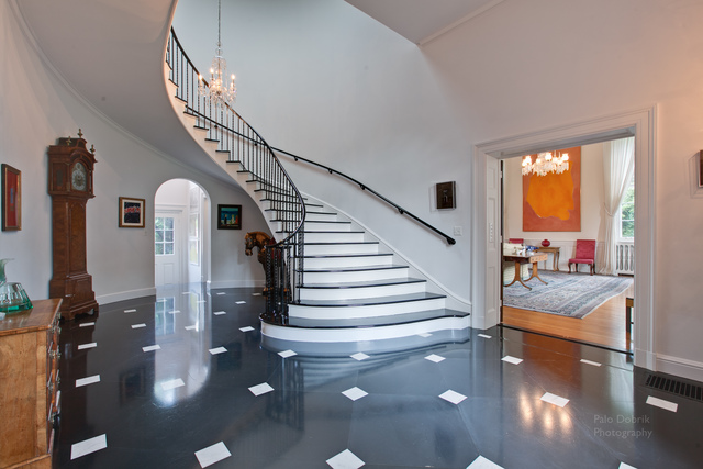 965 East Deerpath Road Lake Forest, IL 60045 - Photo 5 of 25 a view of entryway and hall with wooden floor