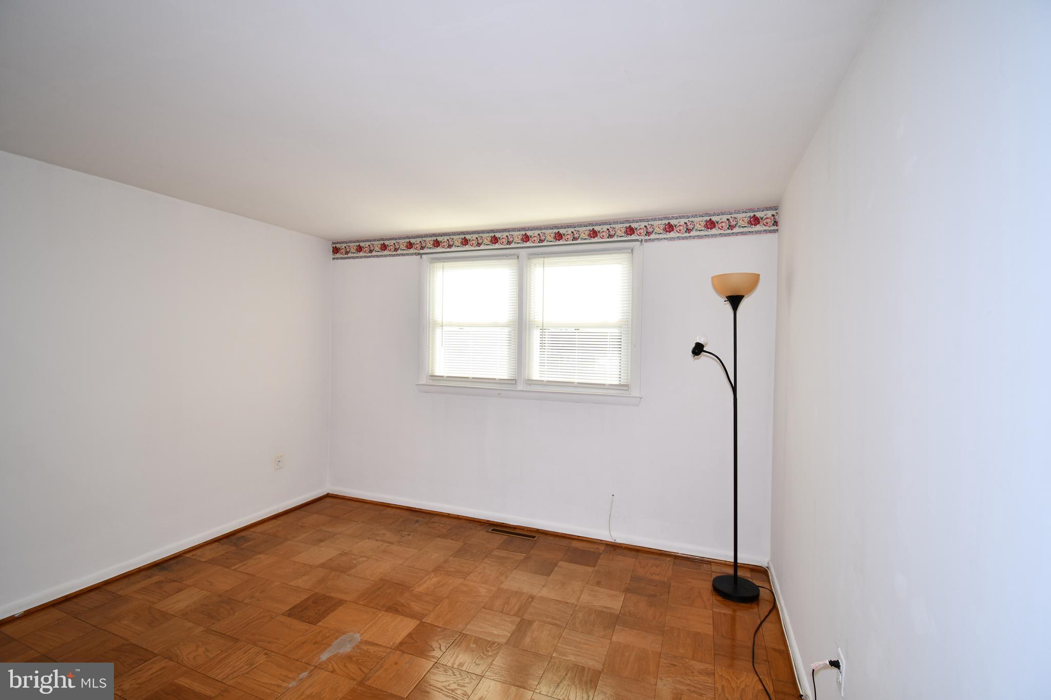 1139 Circle Drive Halethorpe, MD 21227 - Photo 11 of 20