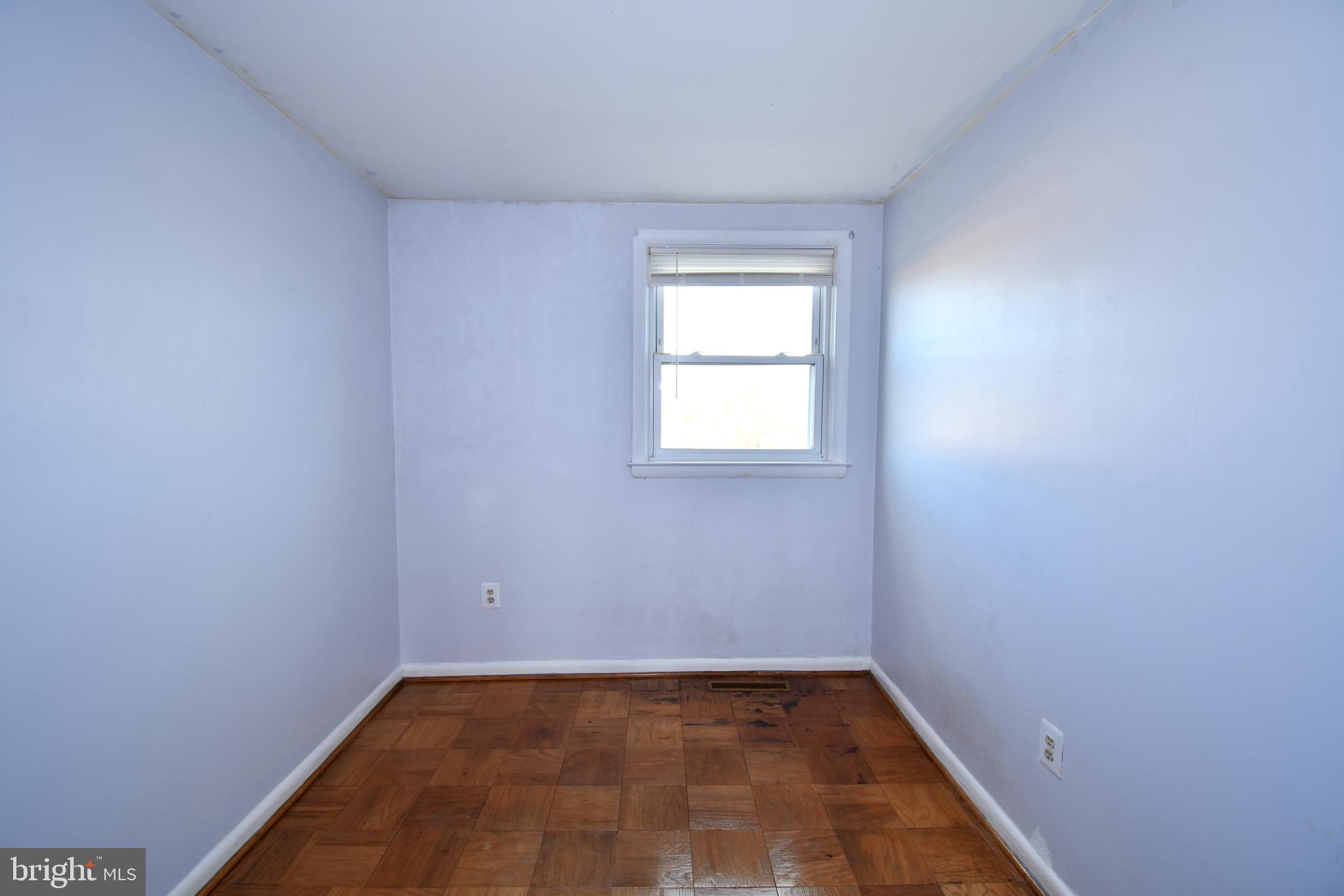 1139 Circle Drive Halethorpe, MD 21227 - Photo 12 of 20