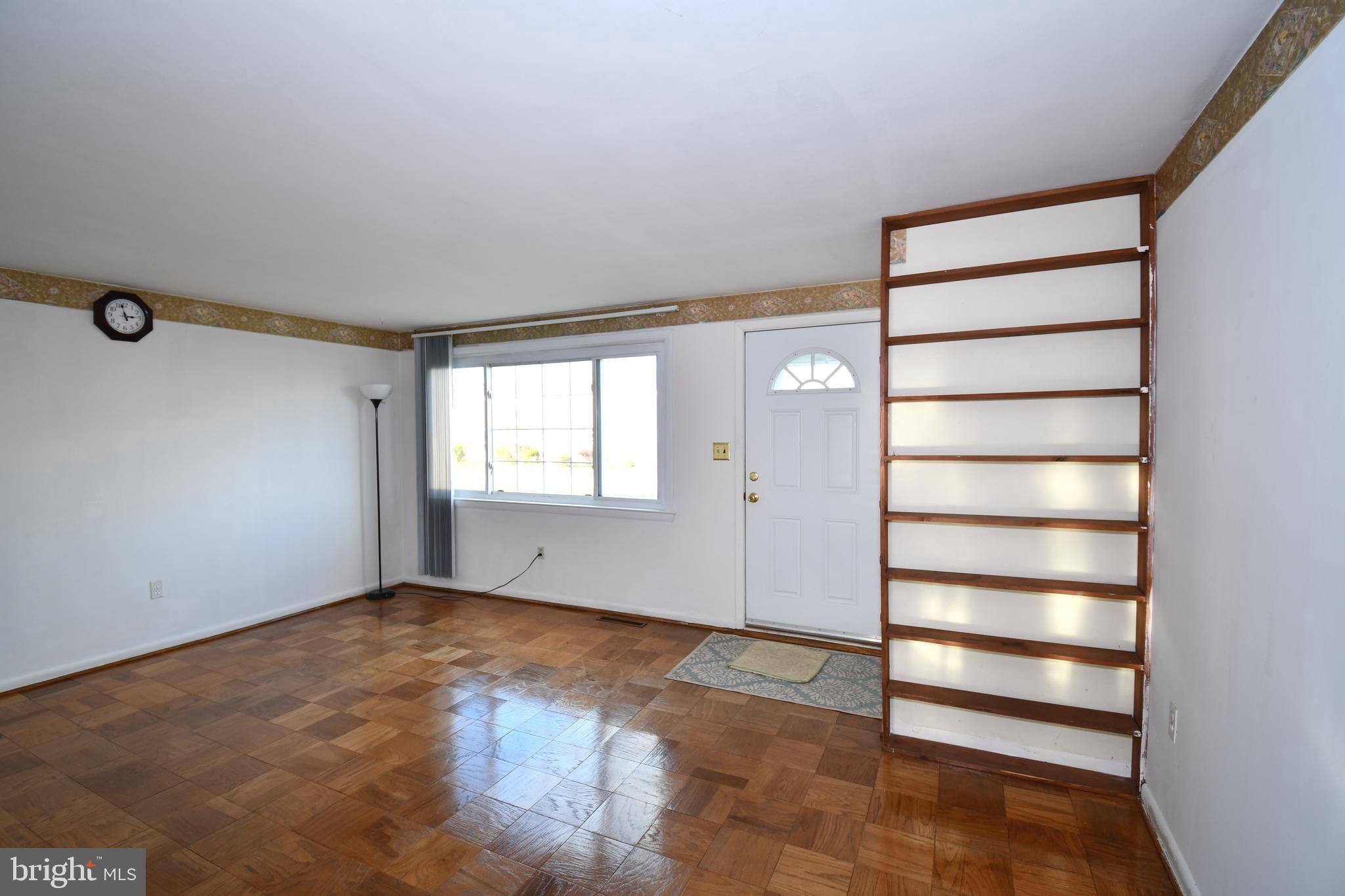 1139 Circle Drive Halethorpe, MD 21227 - Photo 4 of 20