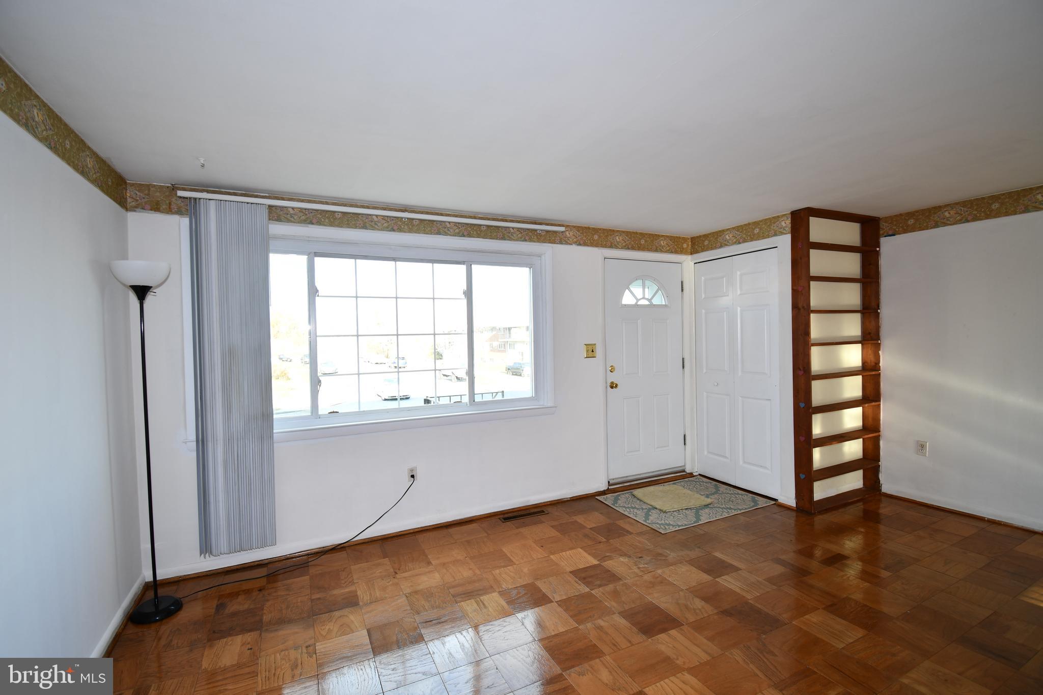 1139 Circle Drive Halethorpe, MD 21227 - Photo 5 of 20