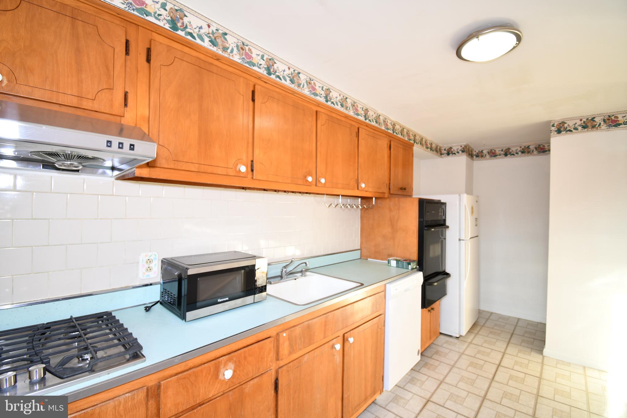 1139 Circle Drive Halethorpe, MD 21227 - Photo 9 of 20