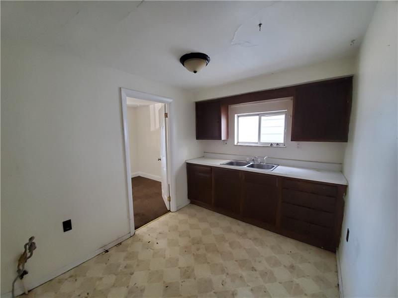 1218 Beaver Road Ambridge, PA 15003 - Photo 12 of 14 Gallery Image 12