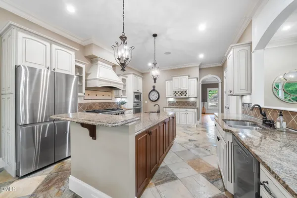 $1,750,000 | 7313 Ryehill Drive, Cary, NC 27519