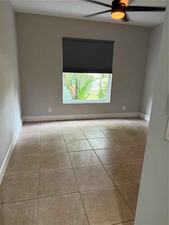 6409 Golden Leaf Court Lakewood Ranch, FL 34202 - Photo 13 of 20