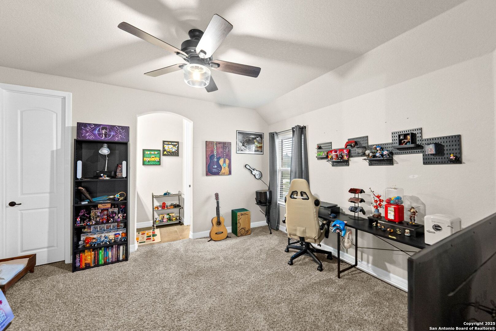 288 Lilly Bluff Castroville, TX 78009 - Photo 25 of 88