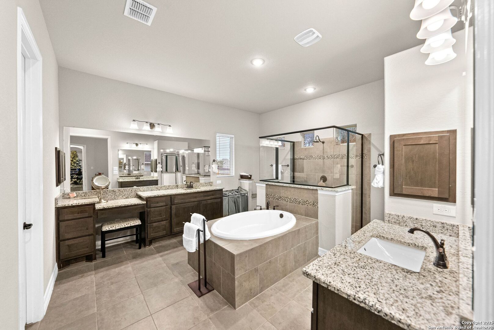 288 Lilly Bluff Castroville, TX 78009 - Photo 35 of 88