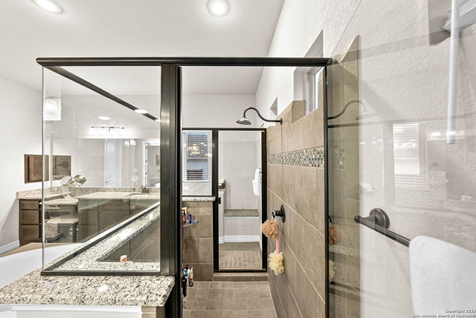 288 Lilly Bluff Castroville, TX 78009 - Photo 38 of 88