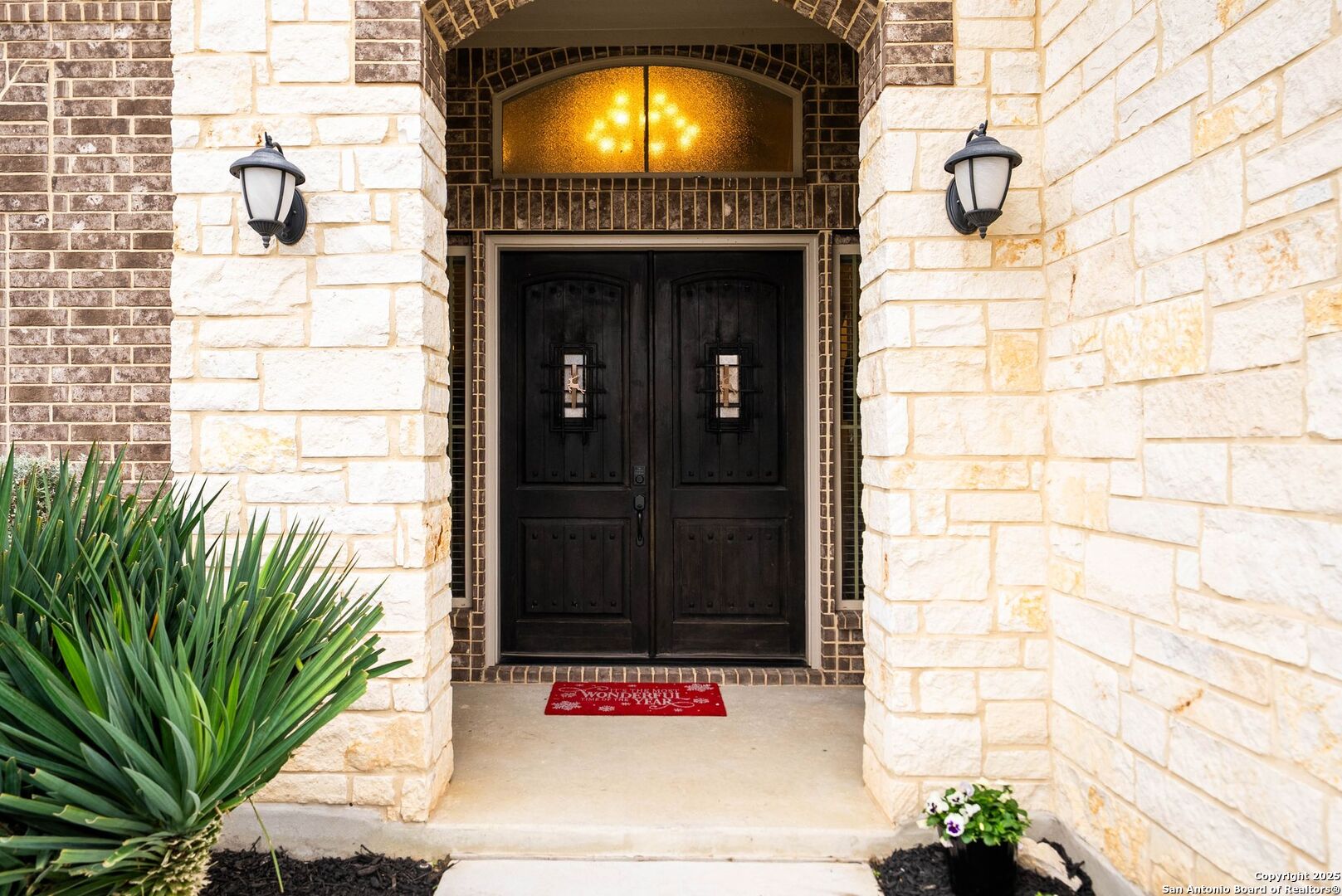 288 Lilly Bluff Castroville, TX 78009 - Photo 4 of 88