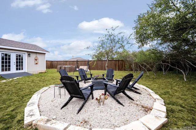 $875,000 | 288 Lilly Bluff, Castroville, TX 78009