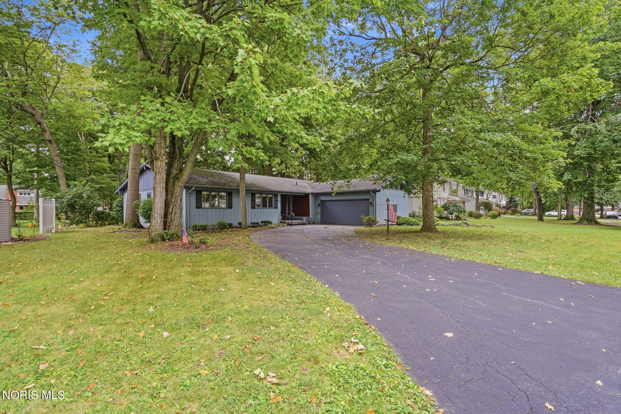615 Sutton Place Findlay, OH 45840 - Photo 3 of 39 Gallery Image 3