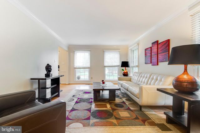 $685,000 | 15427 Meherrin Court, Centreville, VA 20120