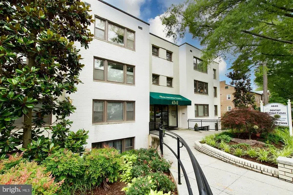 $1,619 | 4840 MacArthur Court, Unit 504, Washington, DC 20007