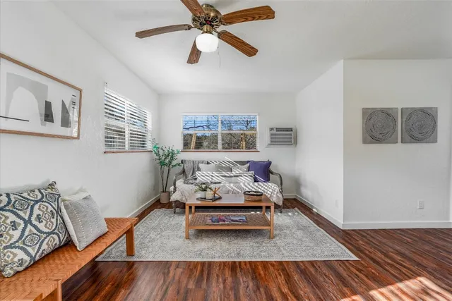 $1,297,000 | 1300 Flite Acres Road, Wimberley, TX 78676