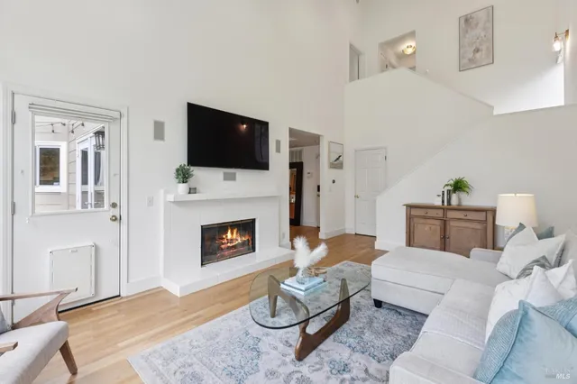 $1,549,000 | 64 Parkview Circle, Corte Madera, CA 94925