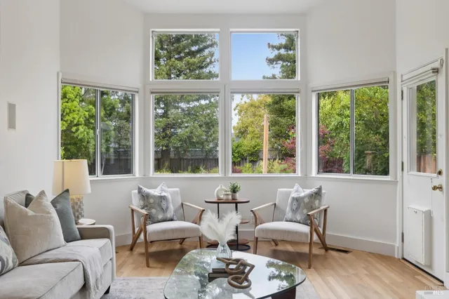 $1,549,000 | 64 Parkview Circle, Corte Madera, CA 94925