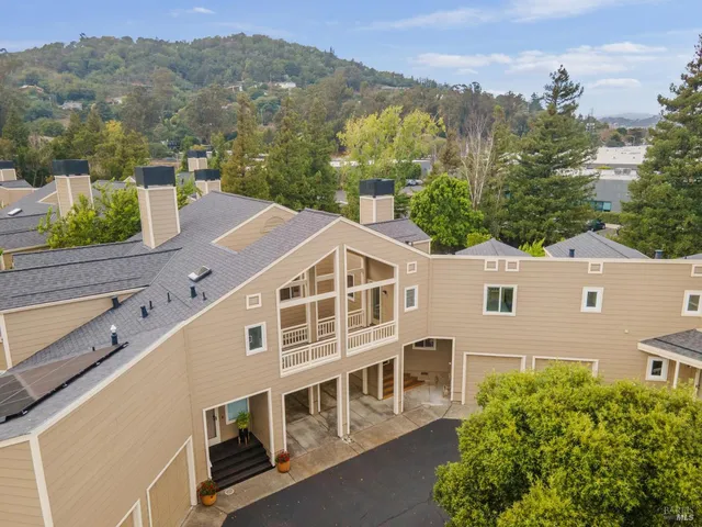 $1,549,000 | 64 Parkview Circle, Corte Madera, CA 94925