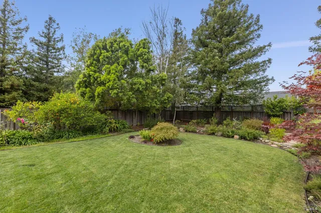 $1,549,000 | 64 Parkview Circle, Corte Madera, CA 94925