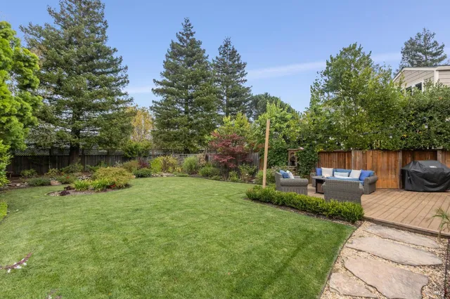 $1,549,000 | 64 Parkview Circle, Corte Madera, CA 94925