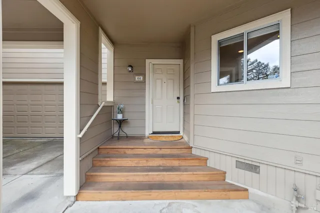 $1,549,000 | 64 Parkview Circle, Corte Madera, CA 94925