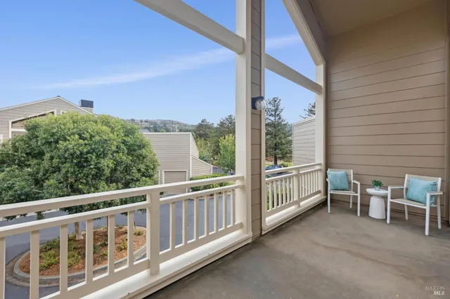 $1,549,000 | 64 Parkview Circle, Corte Madera, CA 94925