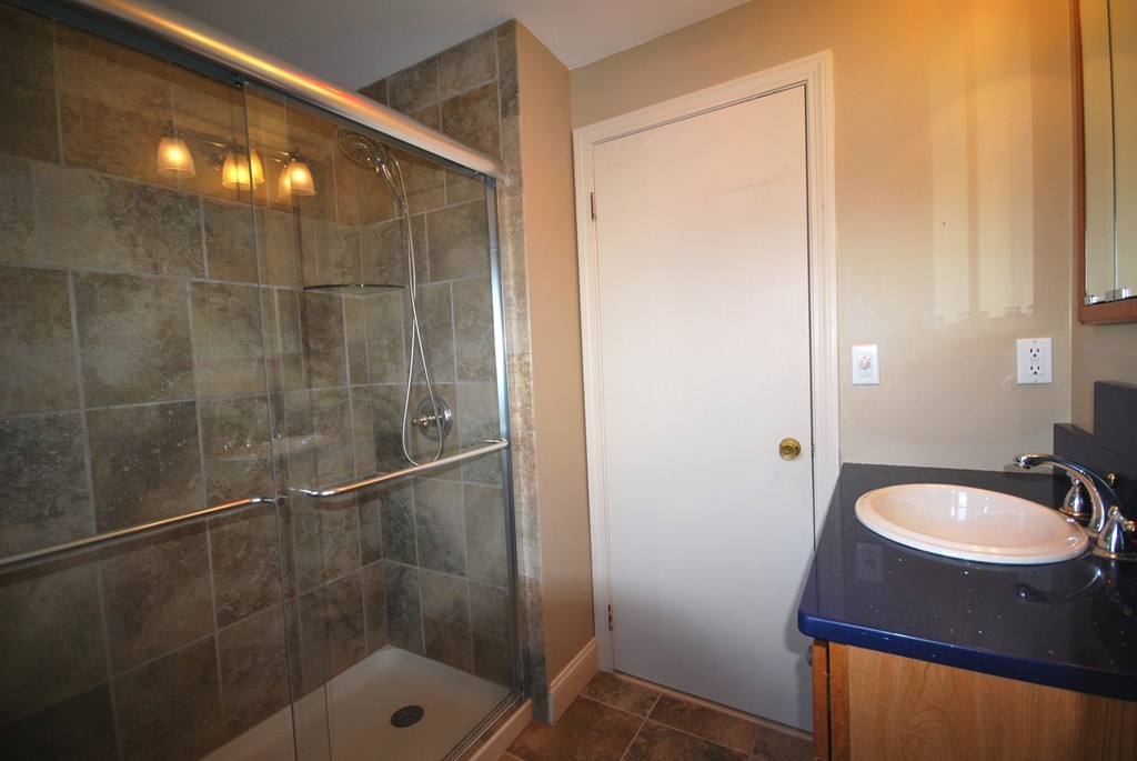 33 Riverside Street Danvers, MA 01923 - Photo 10 of 16 Gallery Image 10
