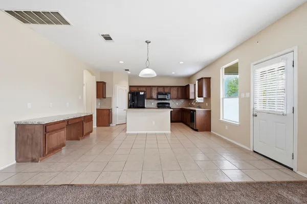 $289,900 | 12621 Waynespur Lane, Elgin, TX 78621