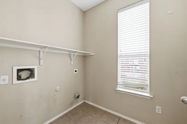 $289,900 | 12621 Waynespur Lane, Elgin, TX 78621