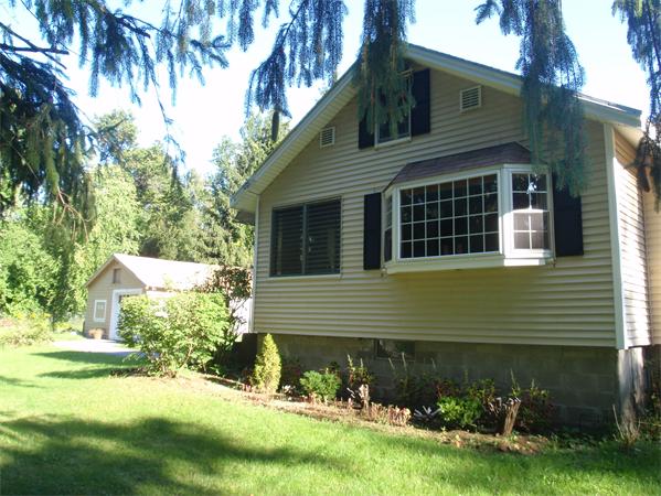 120 Doyle Road Holden, MA 01520 - Photo 1 of 14 Gallery Image 1