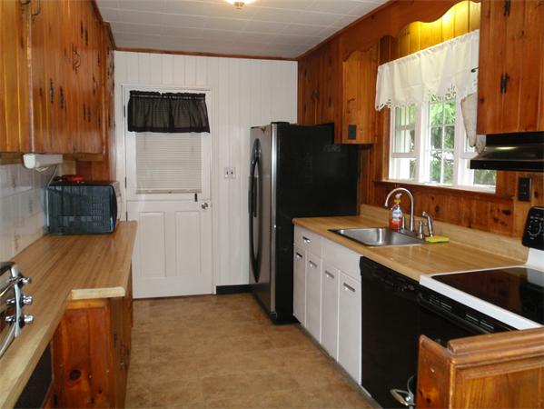 120 Doyle Road Holden, MA 01520 - Photo 6 of 14 Gallery Image 6