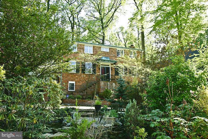 3820 Reno Road Northwest Washington, DC 20008 - Photo 6 of 6 Exterior (Front)