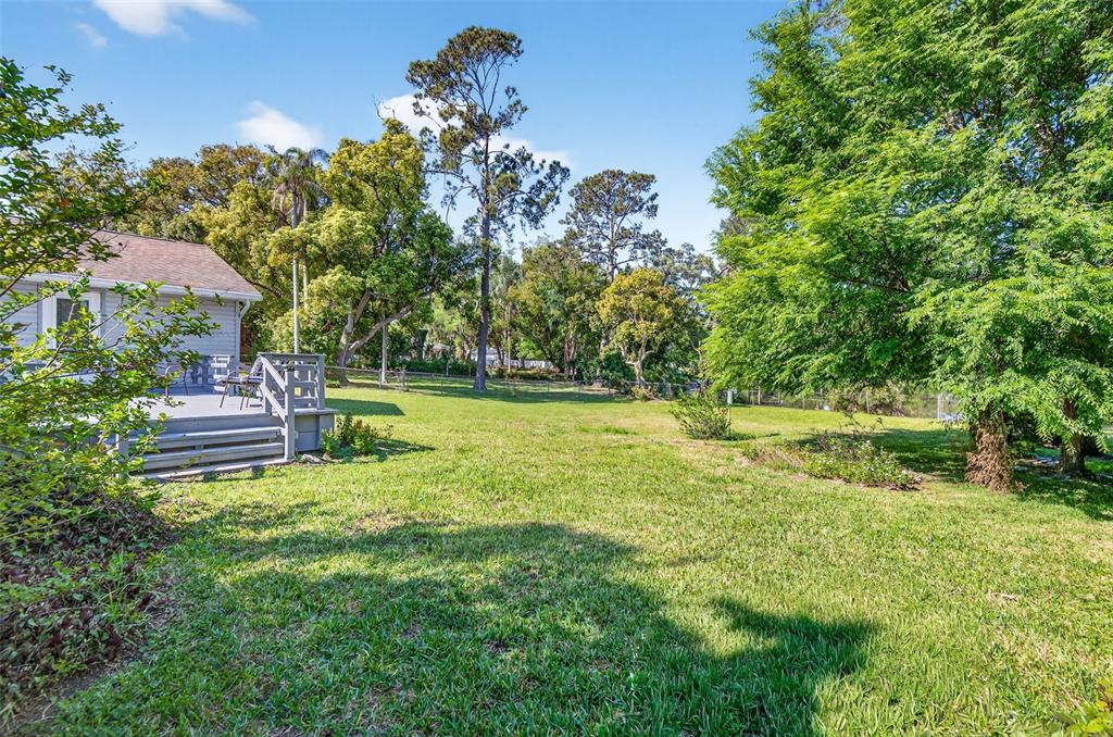 1520 South Keene Road Clearwater, FL 33756 - Photo 51 of 60 a garden view with a seating space