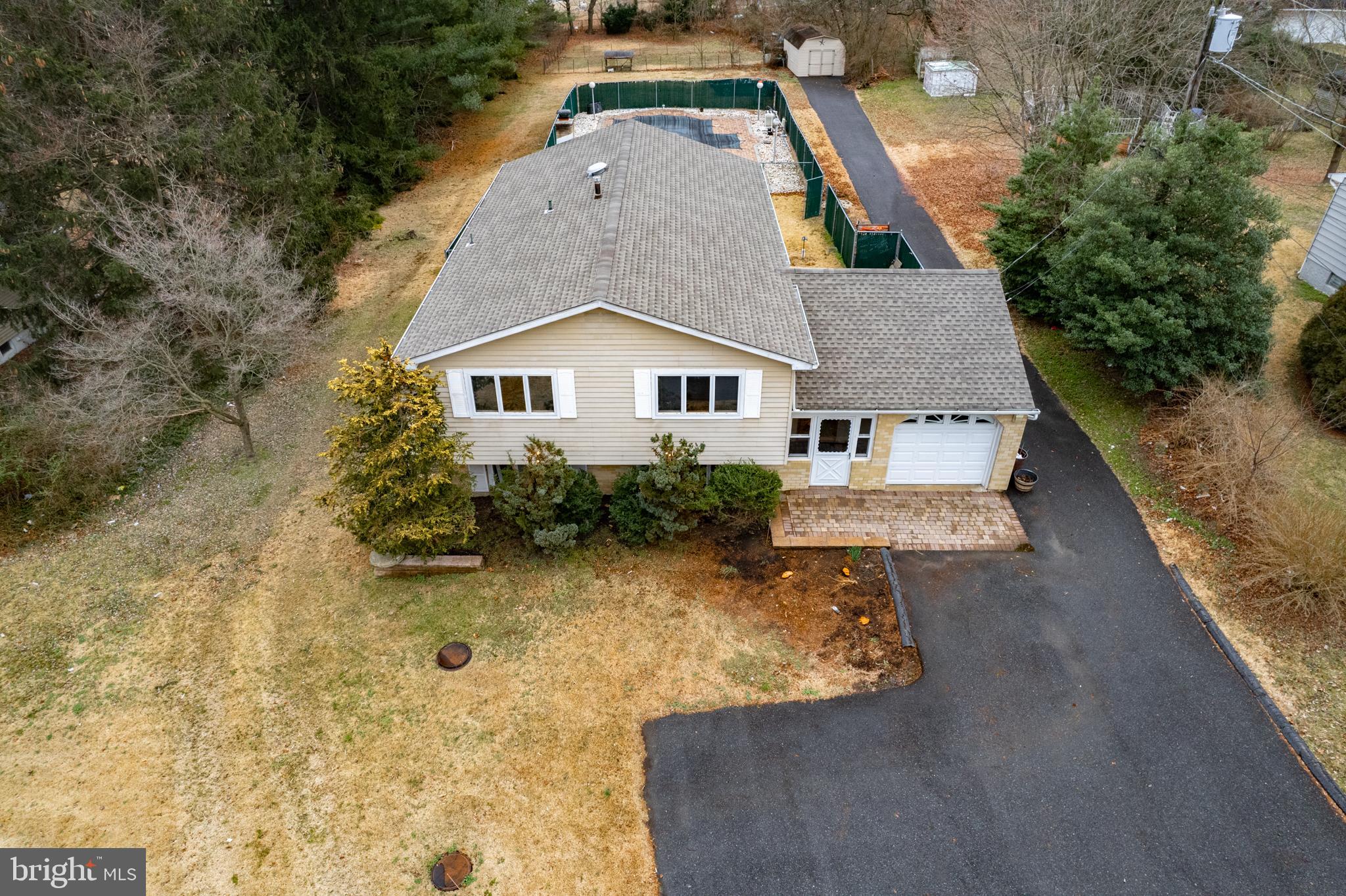 286 Greentree Road Sewell, NJ 08080 - Photo 2 of 40
