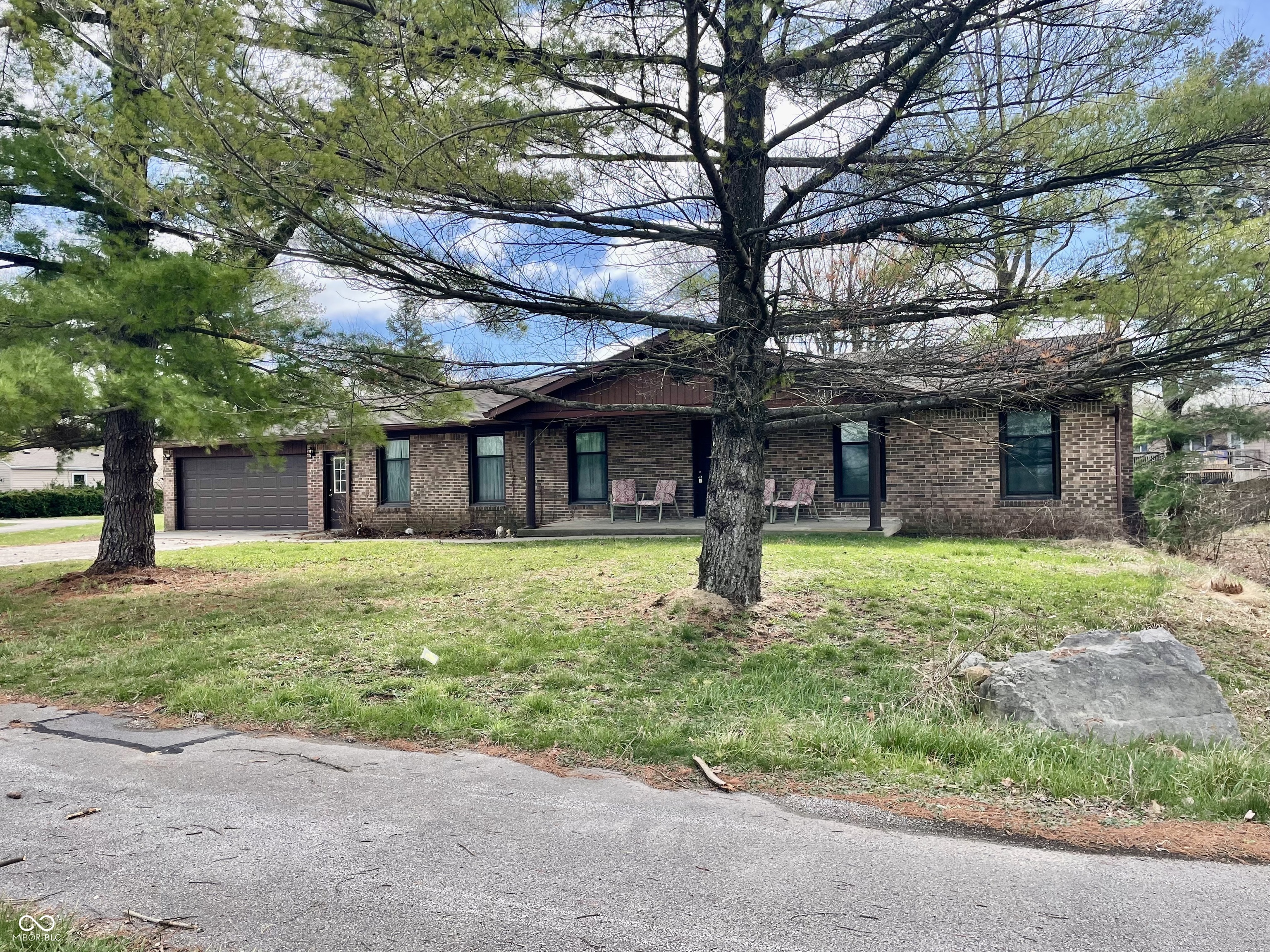 700 Albin Pond Road Greencastle, IN 46135 - Photo 2 of 20