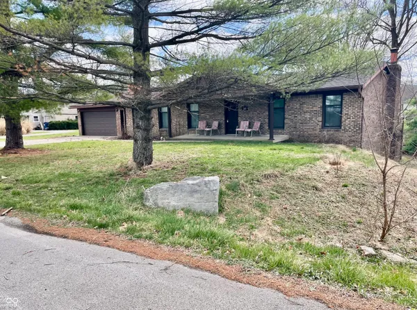 $315,000 | 700 Albin Pond Road, Greencastle, IN 46135