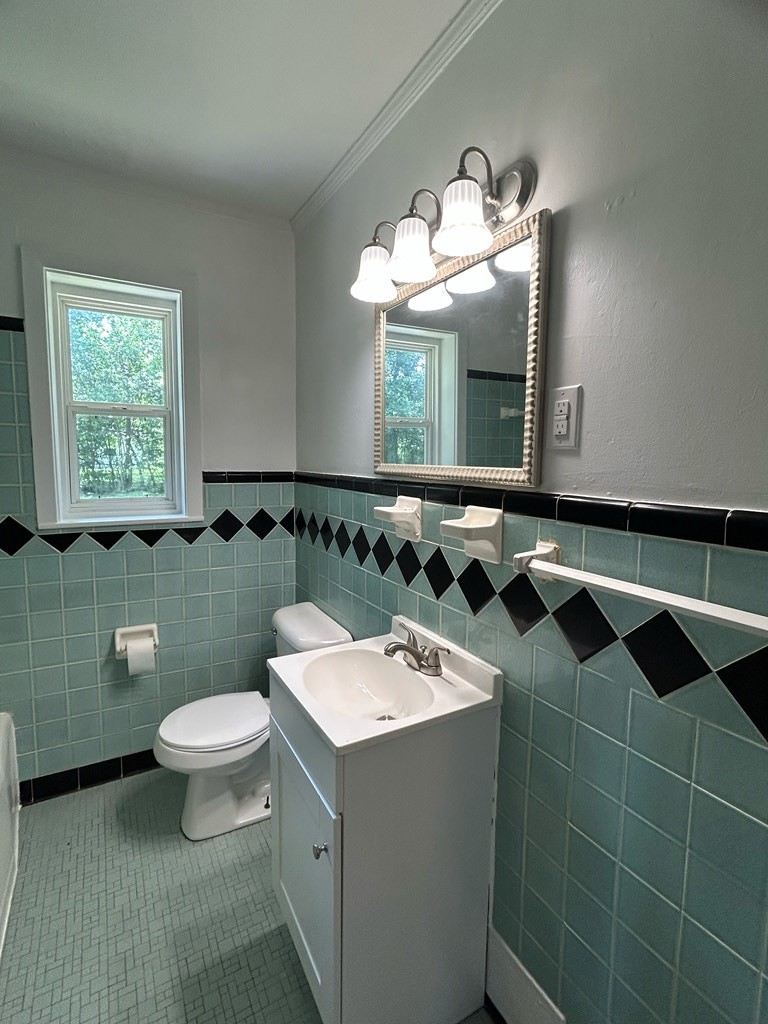 106 Tv Road Dothan, AL 36301 - Photo 22 of 35 Bathroom