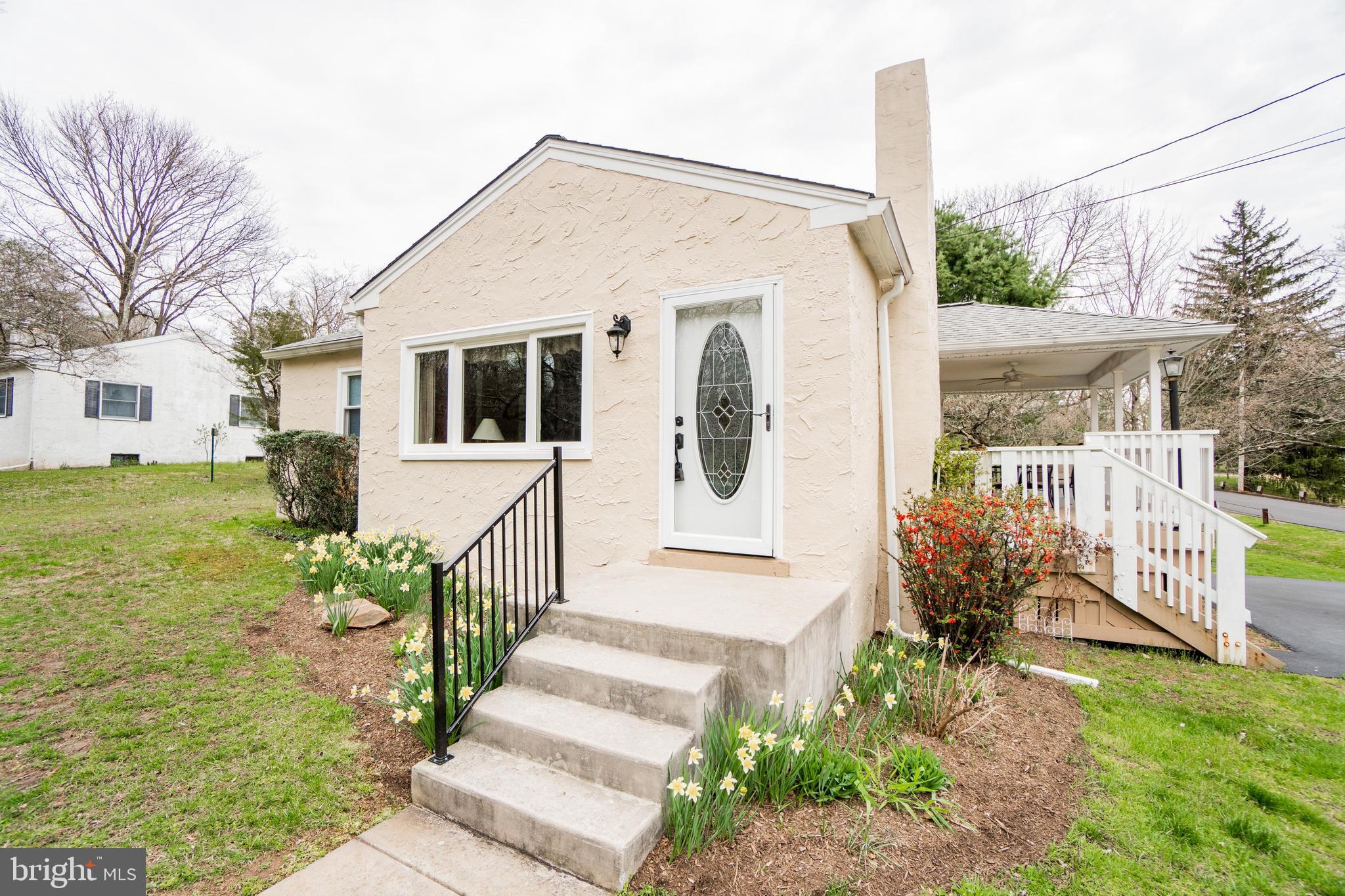 1612 Bahr Road Pottstown, PA 19464 - Photo 2 of 30 Gallery Image 2