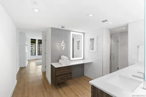 $1,349,000 | 500 West Harbor Drive, Unit 107, San Diego, CA 92101