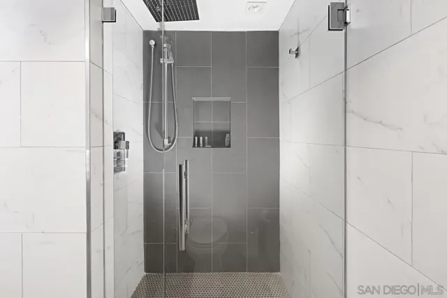 a house view with a outdoor space