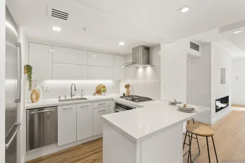 $1,349,000 | 500 West Harbor Drive, Unit 107, San Diego, CA 92101