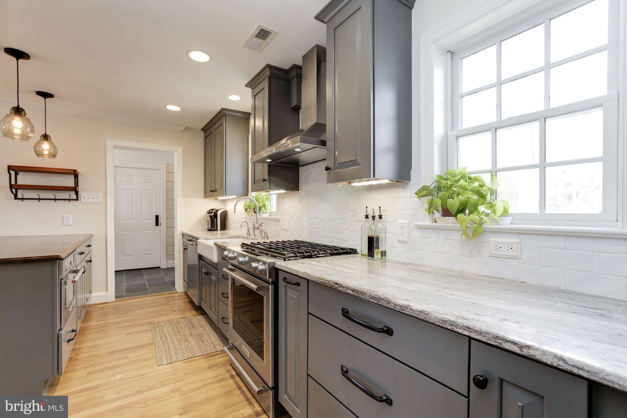 3901 Saul Road Kensington, MD 20895 - Photo 8 of 28 Gallery Image 8