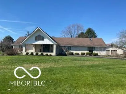 $995,000 | 8329 South 300 West, Pendleton, IN 46064