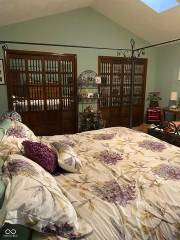 $995,000 | 8329 South 300 West, Pendleton, IN 46064