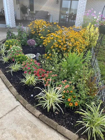 $995,000 | 8329 South 300 West, Pendleton, IN 46064