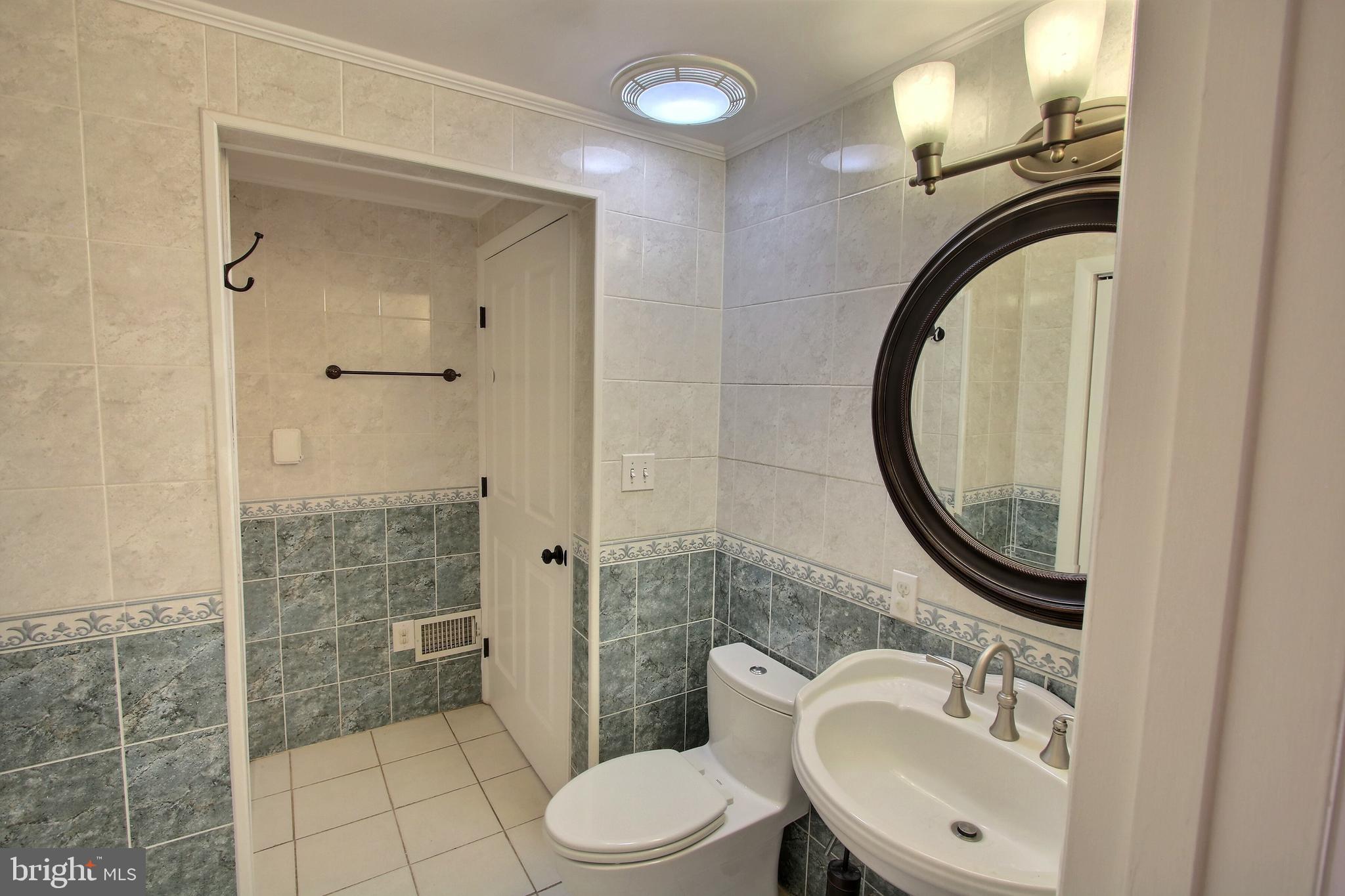 9853 Canal Road Gaithersburg, MD 20886 - Photo 23 of 56 Gallery Image 23