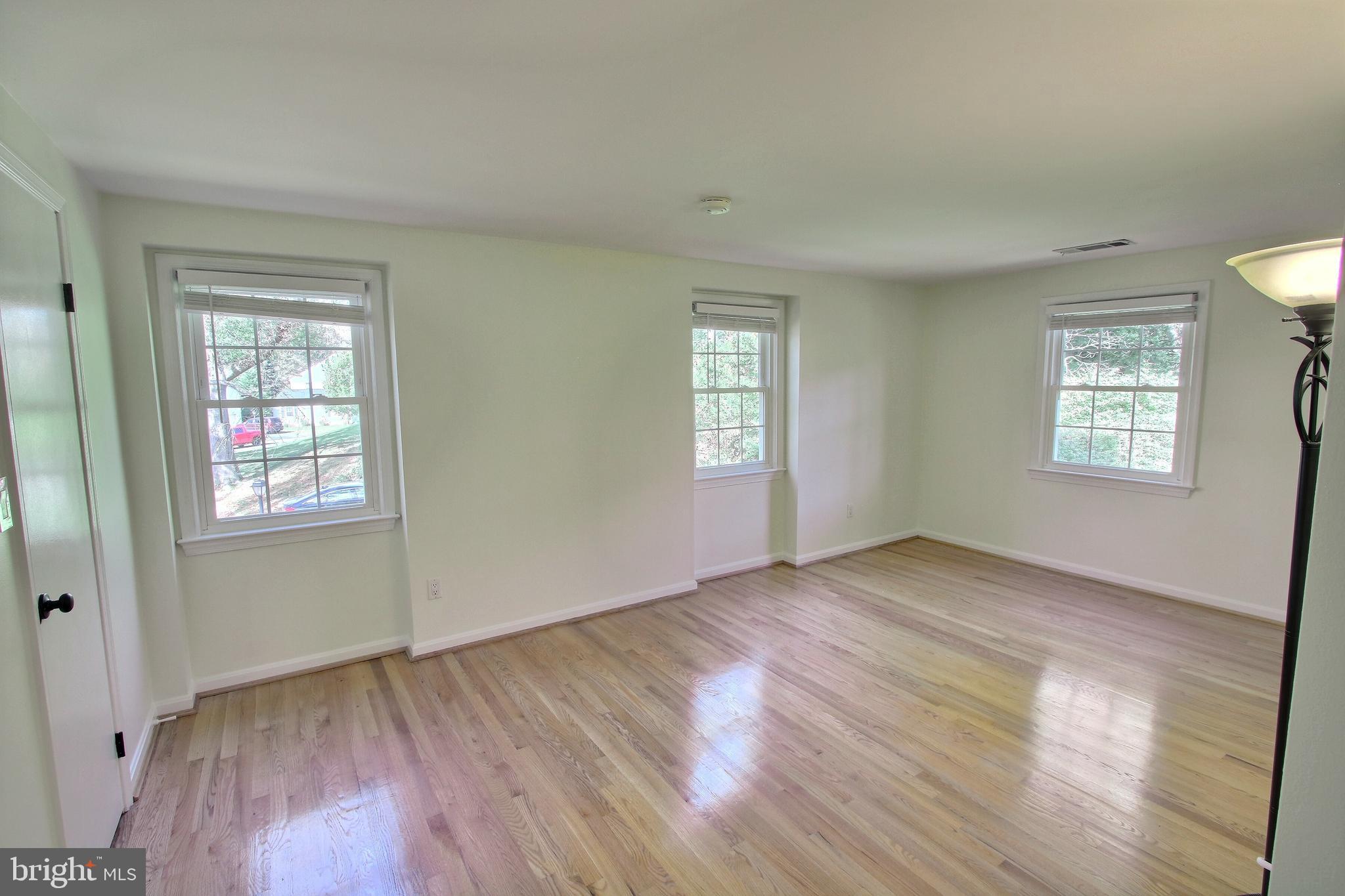 9853 Canal Road Gaithersburg, MD 20886 - Photo 40 of 56 Gallery Image 40