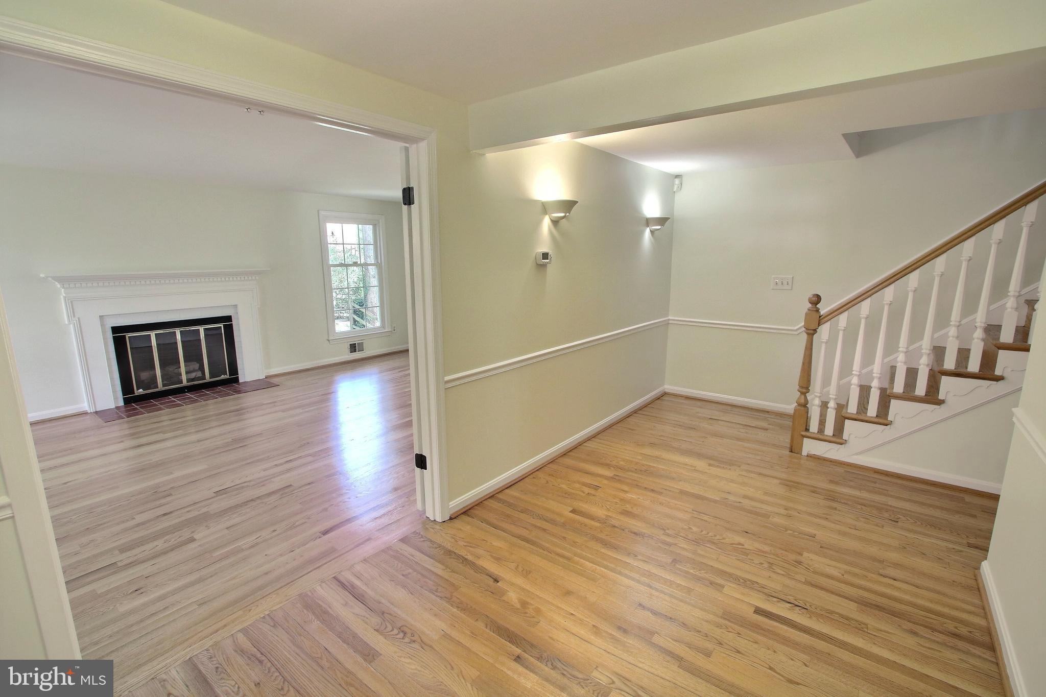 9853 Canal Road Gaithersburg, MD 20886 - Photo 5 of 56 Gallery Image 5