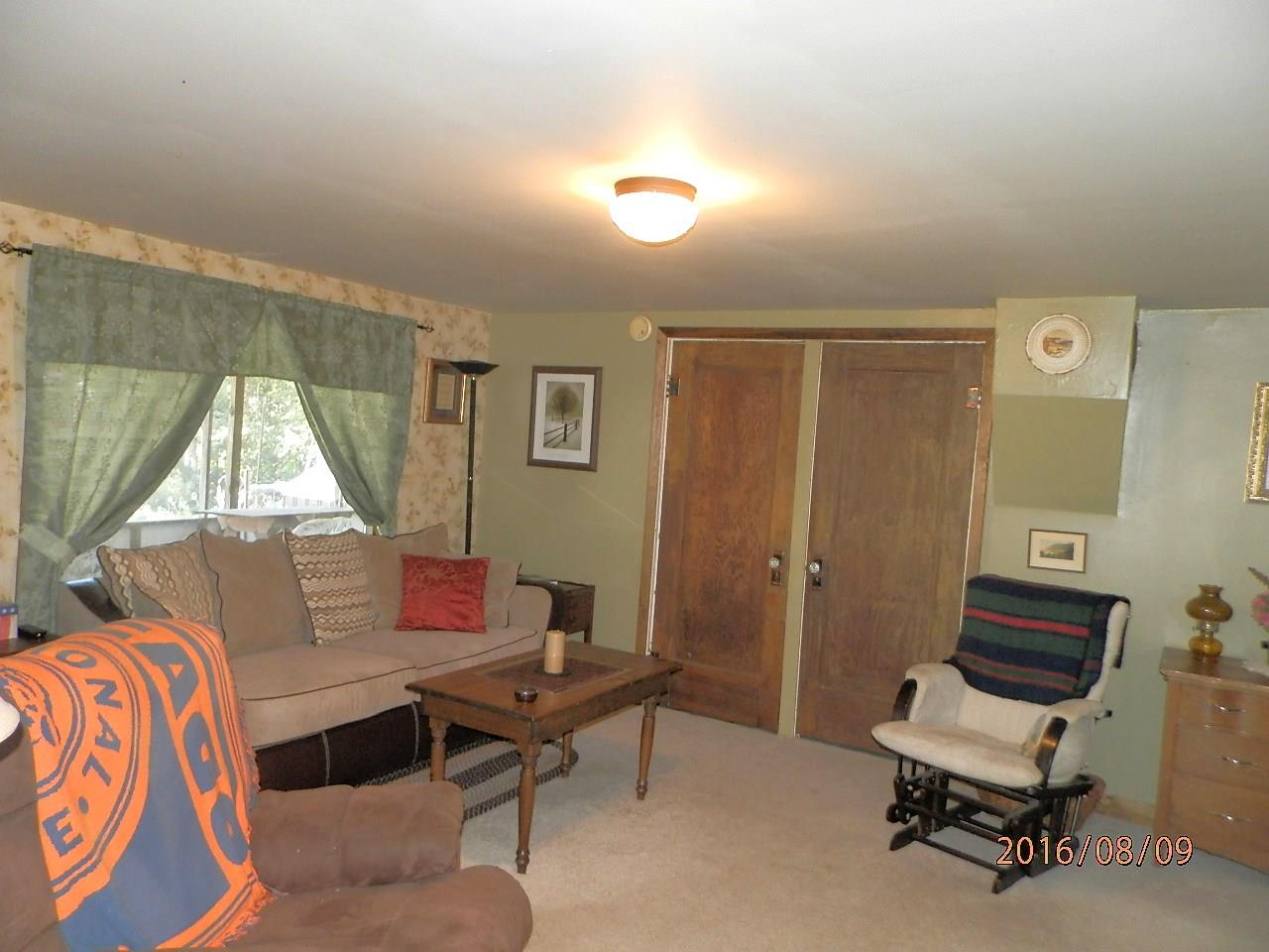 2157 Fox Lake Road Angola, IN 46703 - Photo 4 of 36