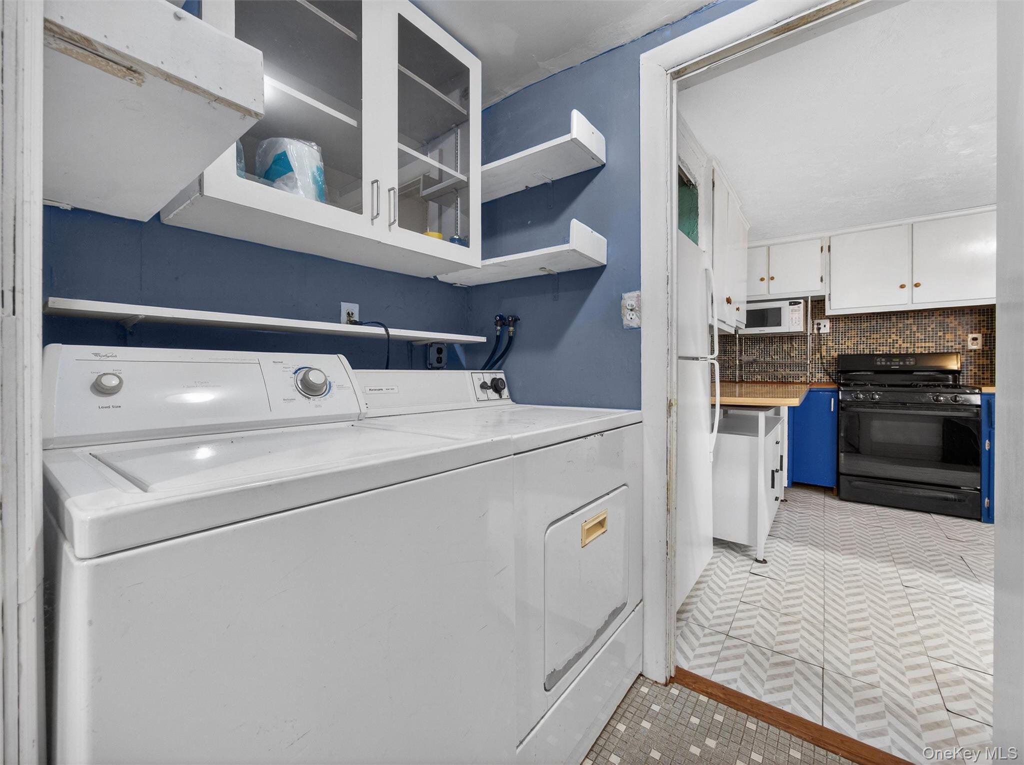 325 Haverstraw Road Montebello, NY 10901 - Photo 15 of 33