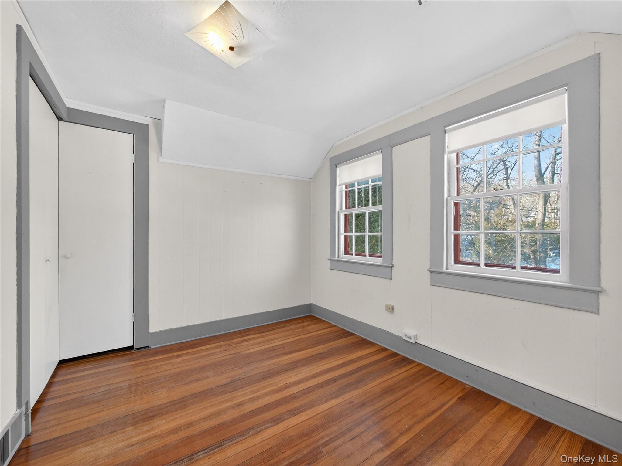 325 Haverstraw Road Montebello, NY 10901 - Photo 23 of 33